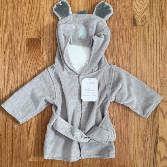 Le Petit Baby Robe W/Koala Hood Detail - Picture 1 of 7